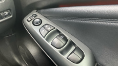 Nissan Juke 1.0 DiG-T N-Connecta 5dr Petrol Hatchback